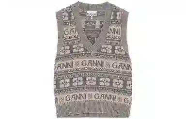 GANNI V