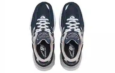 New Balance Made in USA 990v6