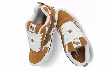 Vans Knu Skool