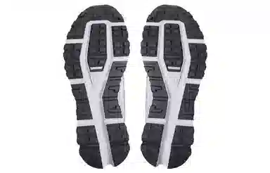 On Cloud Ultra White