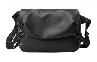 ROSEROOEN Small Messenger Bag Black