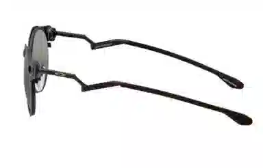 Oakley -