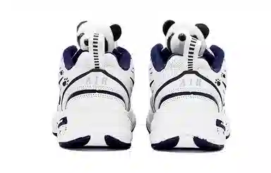 Nike Air Monarch 4