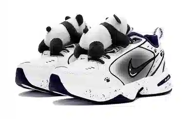 Nike Air Monarch 4
