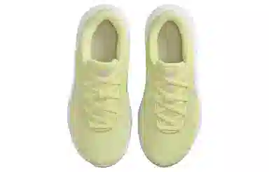 Nike Legend Essential 3 Logo