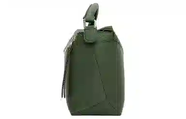 LOEWE Puzzle