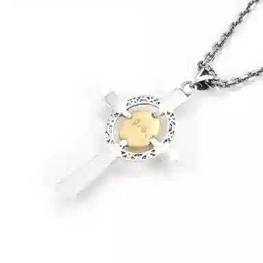 925