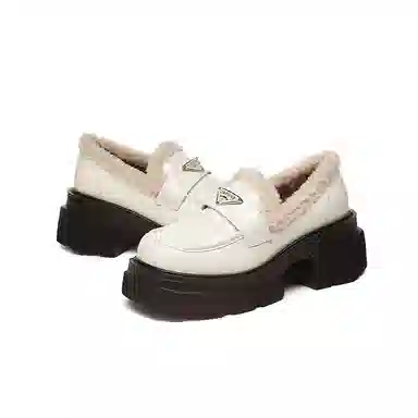 DAPHNE PU 6cm