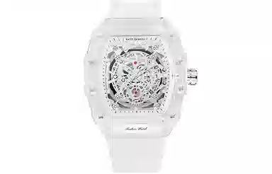 Katie Ermilio 30 KE23081130