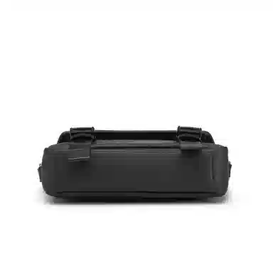 Chrisdien Deny Messenger Bag Black