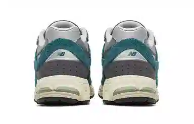 New Balance NB 2002R