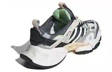 adidas XLG Runner Deluxe