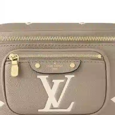LOUIS VUITTON Bumbag