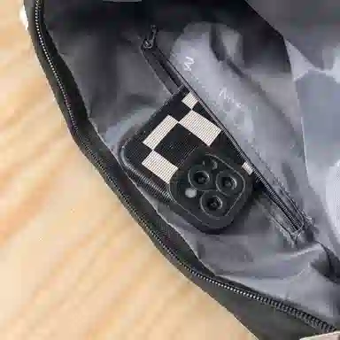 尼格尔 学生斜挎包女生单肩包韩版尼龙初中高中上课补习书包百搭包包 多色