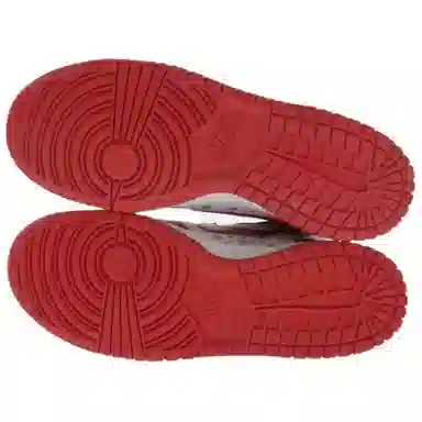 Supreme x Nike Dunk SB Pro SB