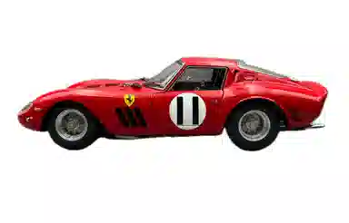 CMC Exclusive Modelle x Ferrari 118 250GTO 11