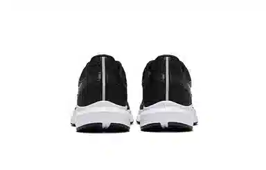 Saucony Cohesion 17