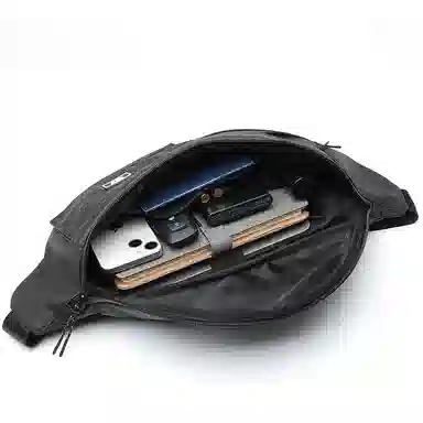 维多利亚旅行者 潮流日系机能风休闲运动骑行皮膜斜挎包胸包单肩包挎包 男女同款情侣款 黑色