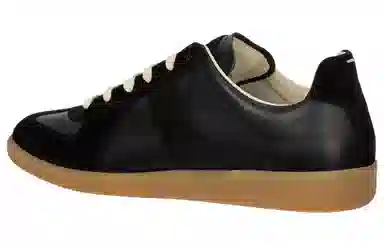 Maison Margiela Replica Black