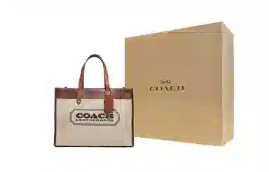 COACH Field 30 Logo Tote