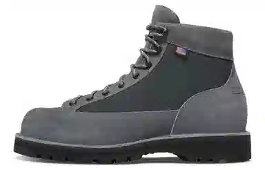 and wander x Danner Light