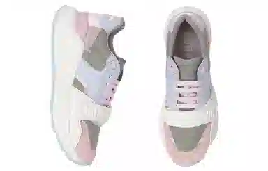 Burberry Low-Top Sneakers Light Grey