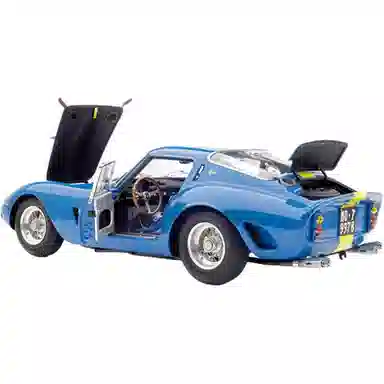 CMC Exclusive Modelle 118 250 GTO 1962 15