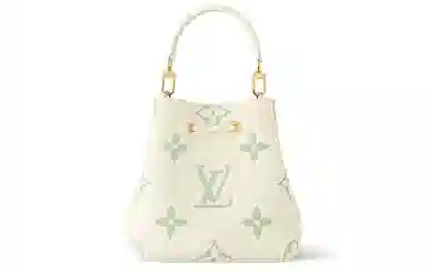 LOUIS VUITTON Neo Noe BB