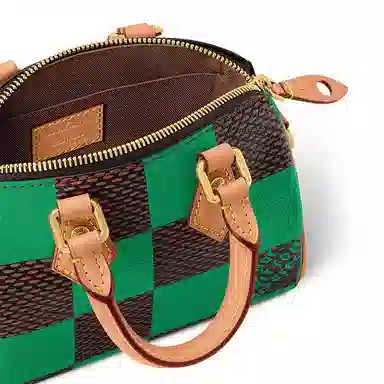 LOUIS VUITTON Speedy Nano