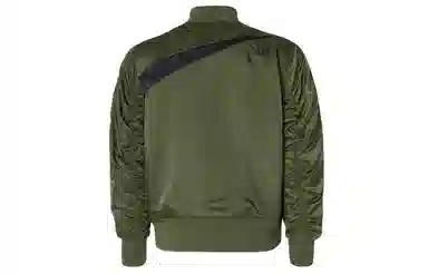 Nike Sportswear Swoosh Therma-FIT Logo