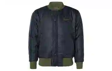 Nike Sportswear Swoosh Therma-FIT Logo