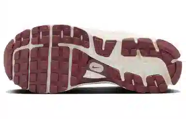 Nike Air Zoom Vomero 5 Valentine's Day
