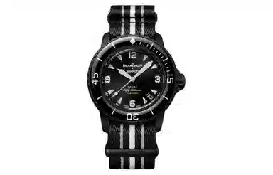 Swatch Fifty Fathoms SO35B400