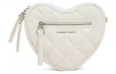 CHARLES&KEITH Heart Quilted Chain Bag Small