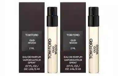 Tom Ford Oud Wood Perfume Sample Set