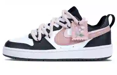 Nike Court Borough Low 2