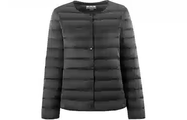 波司登 短款圆领内穿轻薄羽绒服 女款