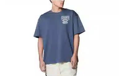 Under Armour T