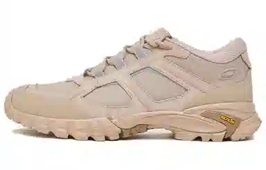Oakley Sierra Terrain