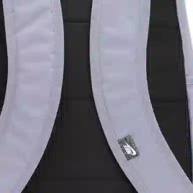 Nike ELEMENTAL Logo