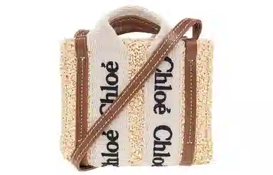Chloe Logo