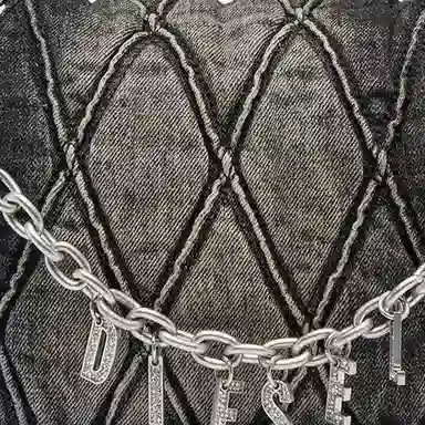 DIESEL Charm-D Quilted Small Bag Black