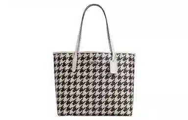 COACH City 33 Logo Tote