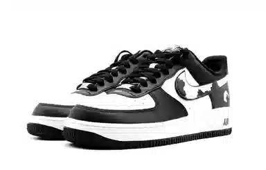 Nike Air Force 1 Low "Panda"