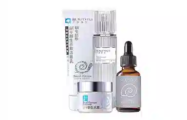 美丽加芬 蜗牛嫩肤四件护肤套装 滋润
