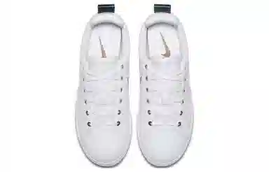 Nike Course Classic