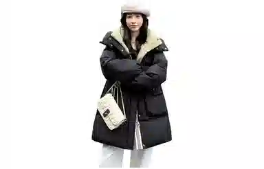 鸭鸭 纯色连帽保暖加厚中长款休闲羽绒服 女款