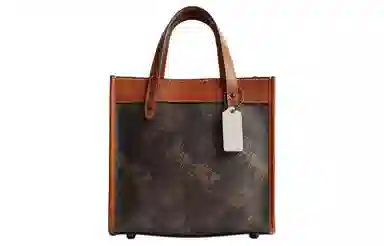 COACH Field 22 Tote