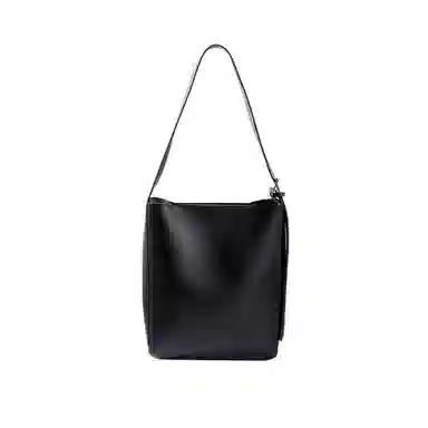 Jade en plus Bucket Bag