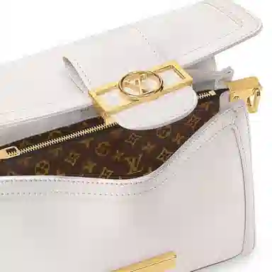LOUIS VUITTON Dauphine Soft MM